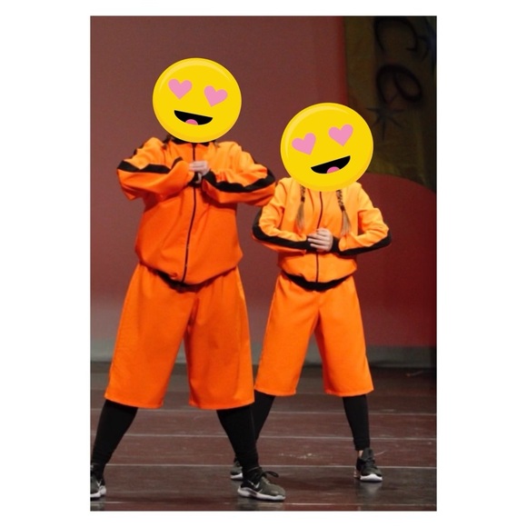 Dance costume - Picture 3 of 3